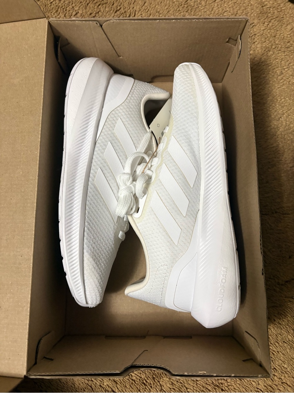 NWT Women’s white adidas sneakers